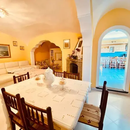Апартаменты Vista Mare E Castello-minimo 7 Notti *